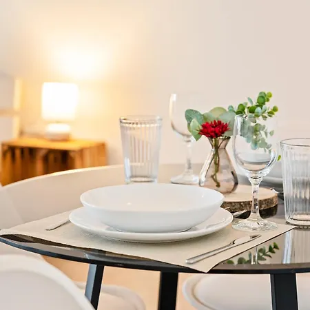 Idyl Kostenloser Privat-Parkplatz Wifi Smarttv Balkon Ludwigsburg Exterior photo